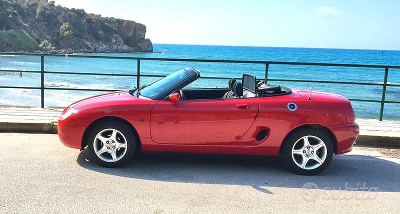 Usata MG F 120 CV (88 kW) 1999 Rosso Cabrio