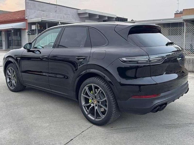 Usata Porsche Cayenne 340 CV (250 kW) 2020 Nero SUV