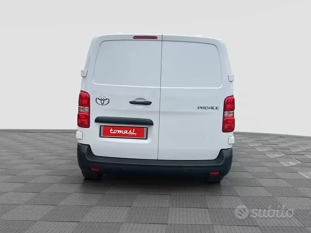 Nuova Toyota Proace Comfort 120 CV (88 kW) 2026 White solid Monovolume