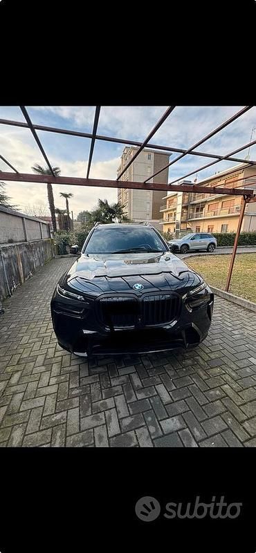 Usata BMW X7 2024 Nero SUV