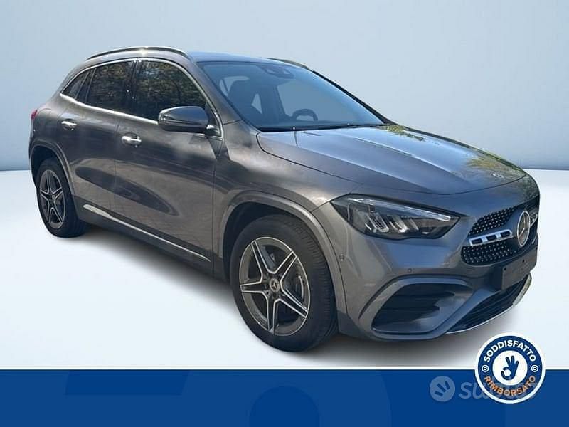 Nuova Mercedes GLA250 163 CV (119 kW) 2025 Grigio SUV