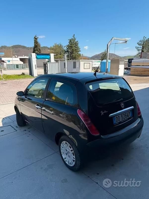 Usata Lancia Ypsilon 2006 Nero Utilitaria