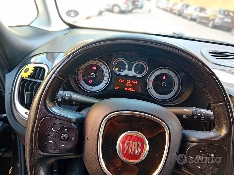 Usata Fiat 500L Lounge 72 CV (52 kW) 2015 Nero Monovolume