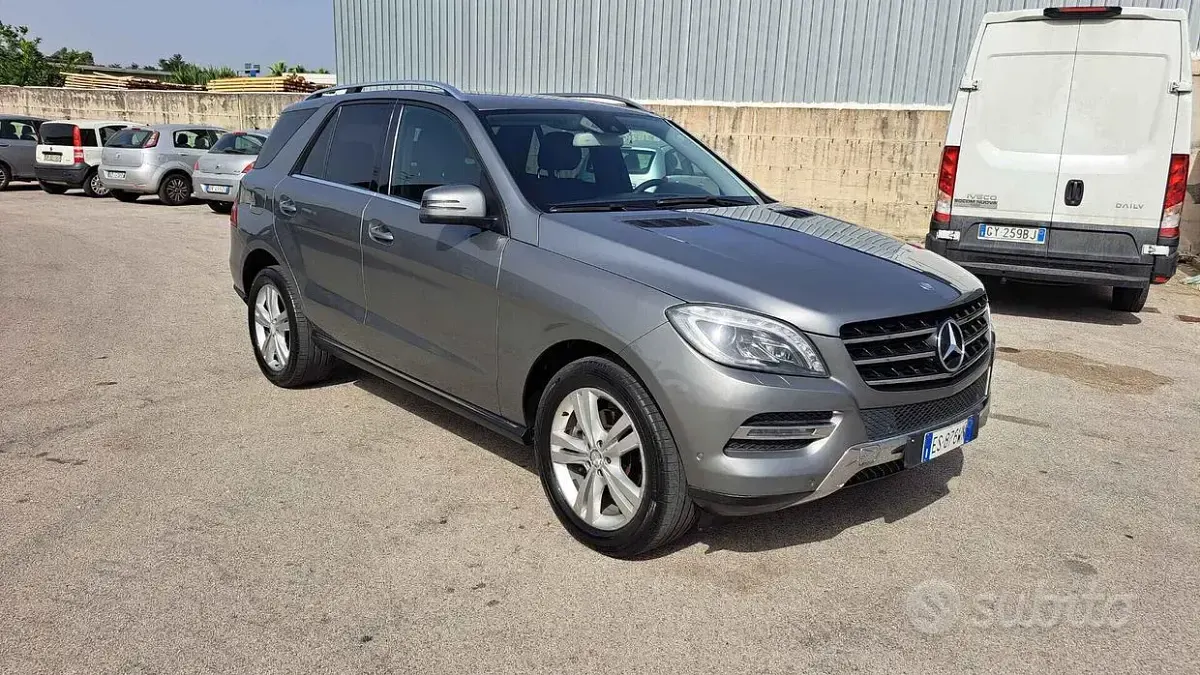 Usata Mercedes ML250 Premium 204 CV (150 kW) 2013 Grigio SUV