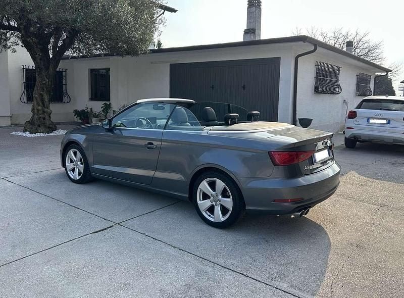 Usata Audi A3 Cabriolet Sport 150 CV (110 kW) 2015 Grigio Cabrio