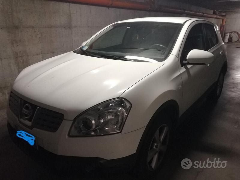 Usata Nissan Qashqai Acenta 117 CV (86 kW) 2009 Bianco SUV
