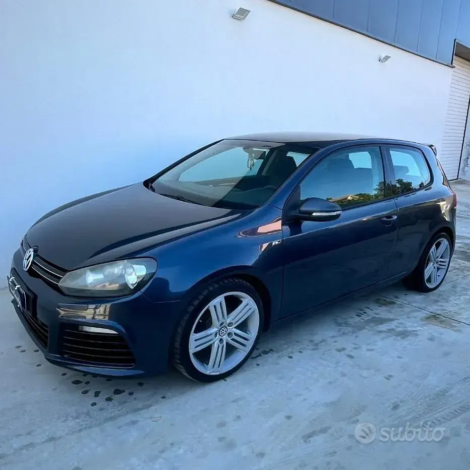 Usata VW Golf VI Comfortline 140 CV (102 kW) 2009 Blu Utilitaria