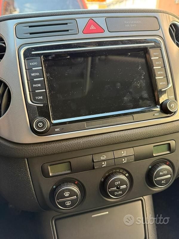 Usata VW Tiguan Sport 150 CV (110 kW) 2008 Grigio SUV