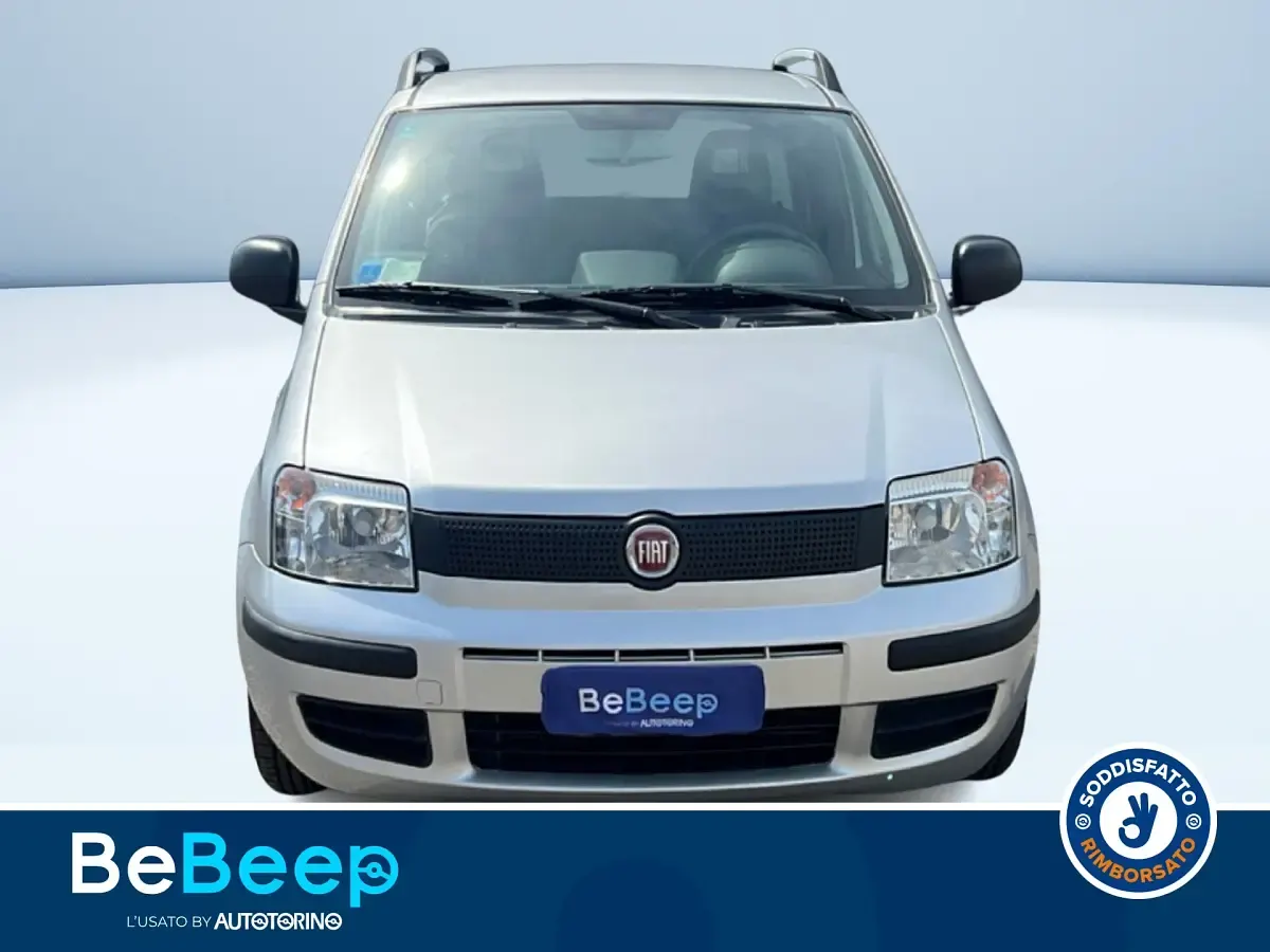 Usata Fiat Panda Active 69 CV (50 kW) 2011 Argento metallizzato Utilitaria