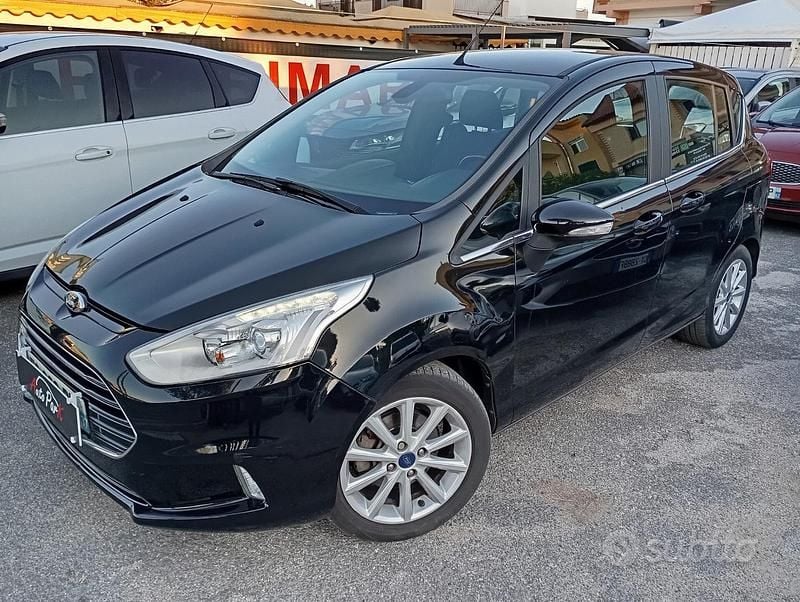 Usata Ford B-MAX Titanium 125 CV (91 kW) 2017 Nero Monovolume