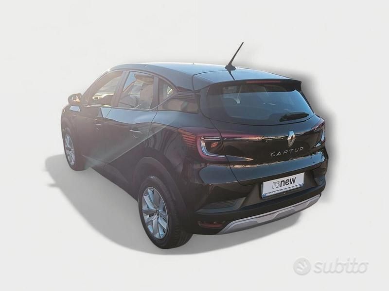 Usata Renault Captur Equilibre 101 CV (74 kW) 2022 Nero SUV