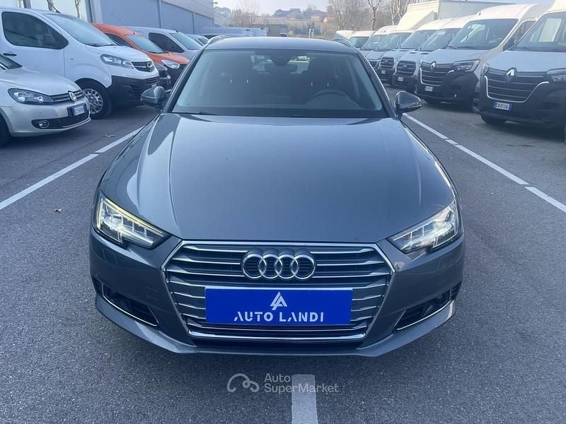 Usata Audi A4 Business 170 CV (125 kW) 2018 Gray Station wagon