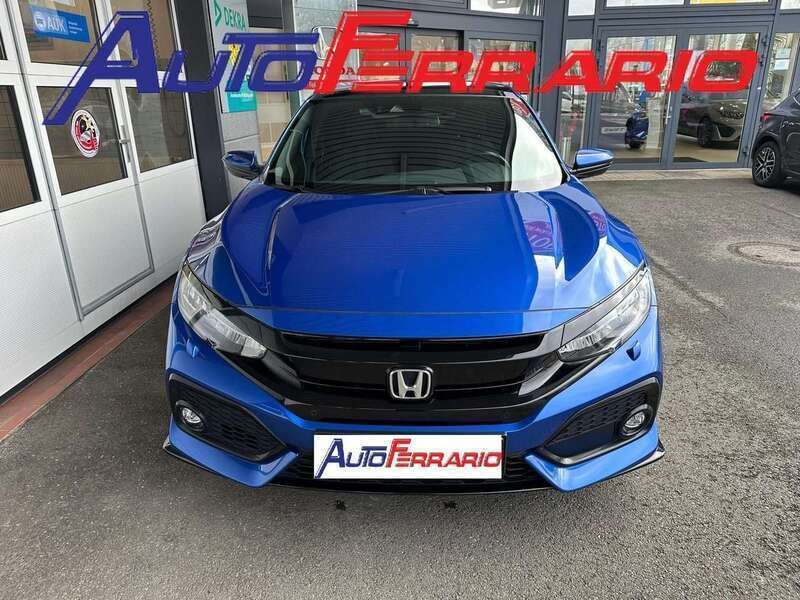 Begagnad Honda Civic Sport 182 HK (133 kW) 2018 Blå Sedan