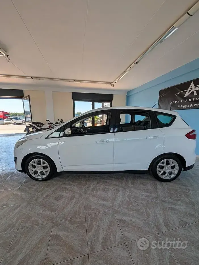 Usata Ford C-MAX 116 CV (85 kW) 2013 Bianco Monovolume
