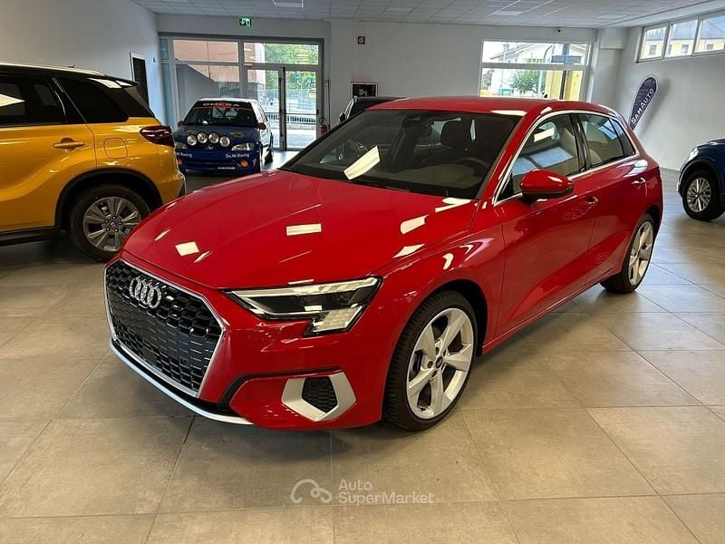 Usata Audi A3 Advanced 150 CV (110 kW) 2023 Rosso Berlina