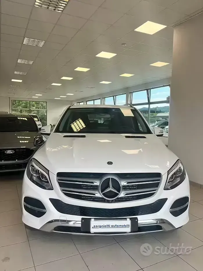 Usata Mercedes GLE250 204 CV (150 kW) 2017 Bianco SUV