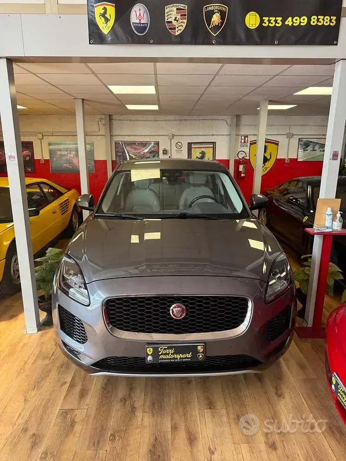 Usata Jaguar E-Pace 150 CV (110 kW) 2019 Grigio SUV