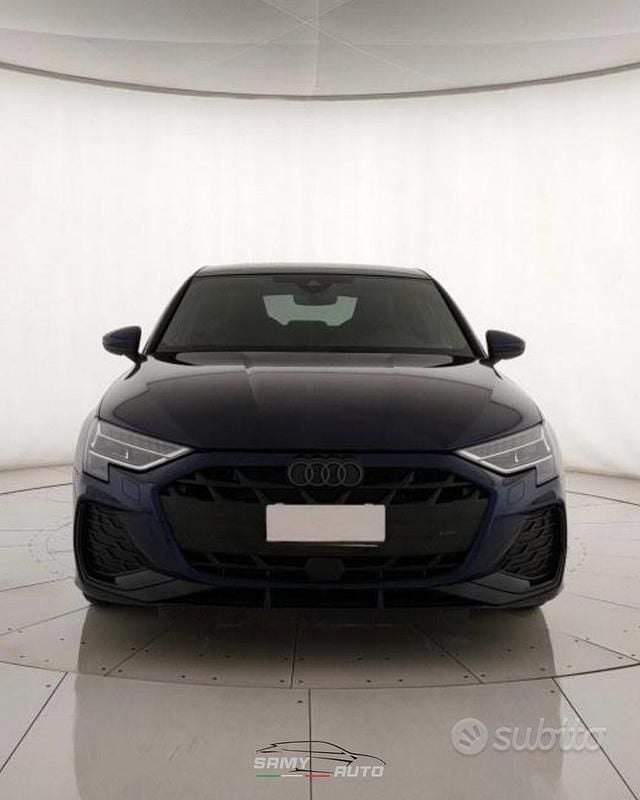 Usata Audi A3 S-Line 150 CV (110 kW) 2024 Blu Berlina