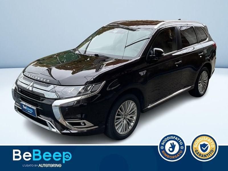 Nero pastello Usata 2020 Mitsubishi Outlander P-HEV SUV | 24.400 € - Immagine 1/3