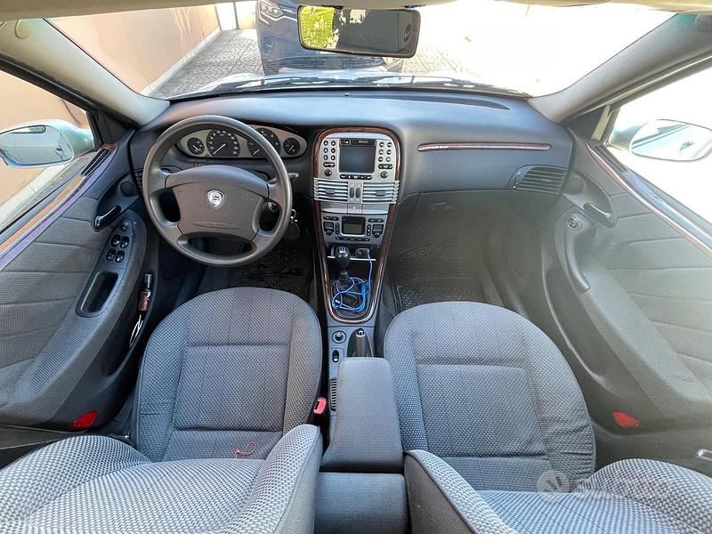 Usata Lancia Lybra 116 CV (85 kW) 2002 Berlina
