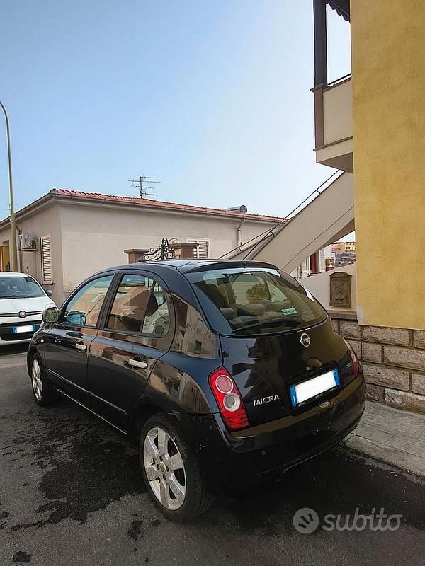 Usata Nissan Micra 2010 Nero Utilitaria