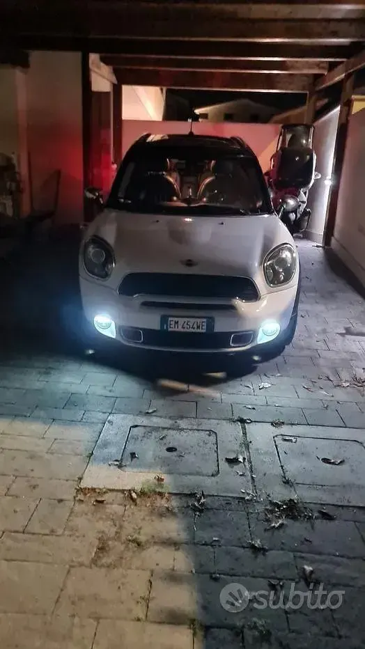 Usata Mini Countryman 143 CV (105 kW) 2012 Bianco SUV