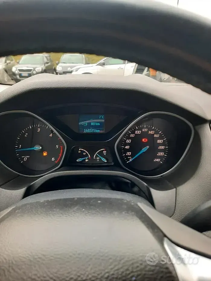 Usata Ford Focus 116 CV (85 kW) 2012 Grigio Station wagon