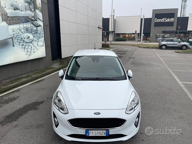 Usata Ford Fiesta ST-Line 86 CV (63 kW) 2020 Bianco Berlina