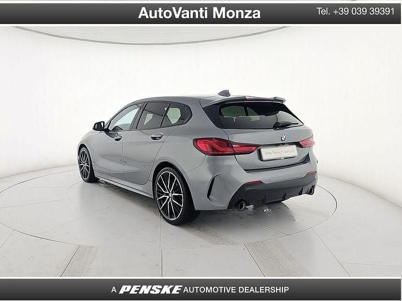 Usata BMW 118 M Sport 150 CV (110 kW) 2023 Grigio Utilitaria