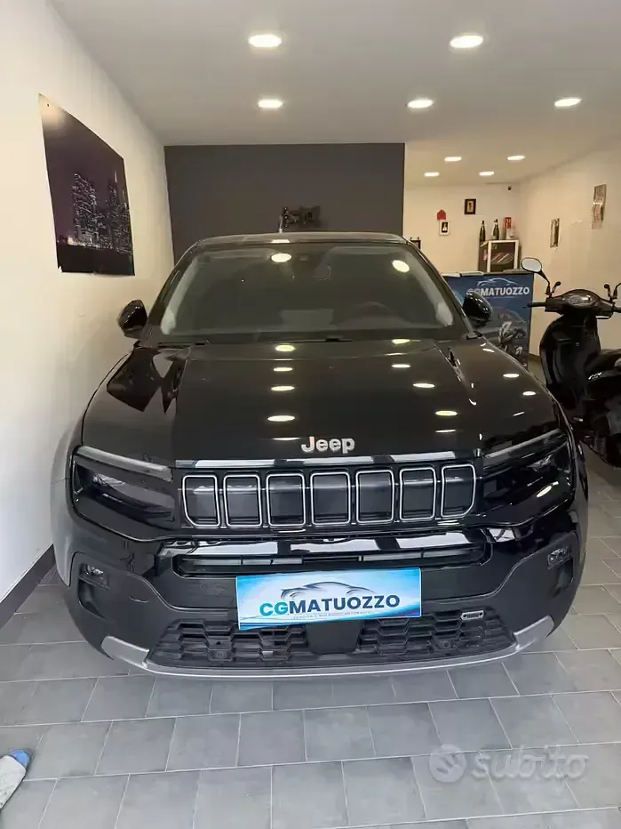 Usata Jeep Avenger Summit 101 CV (74 kW) 2023 Nero SUV