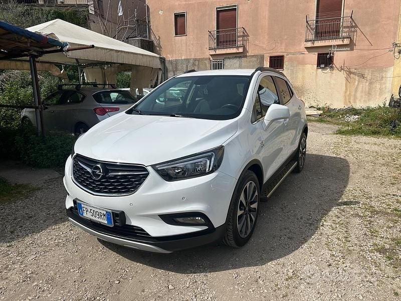 Usata Opel Mokka 140 CV (102 kW) 2018 Bianco SUV