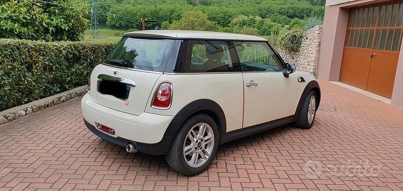 Usata Mini One D 90 CV (66 kW) 2010 Bianco Utilitaria