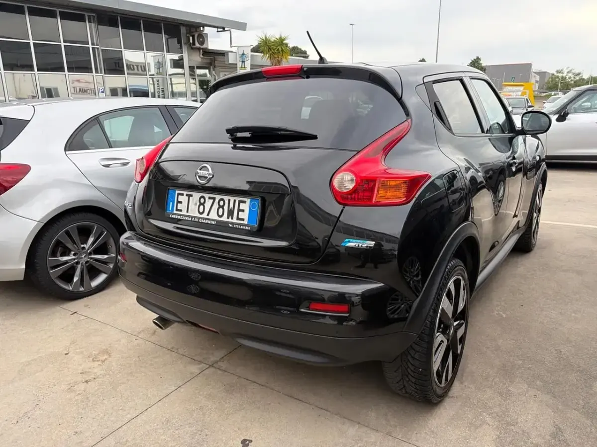 Usata Nissan Juke Acenta 110 CV (80 kW) 2015 Nero SUV