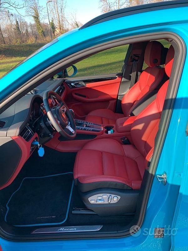 Usata Porsche Macan 265 CV (194 kW) 2021 Blu/azzurro SUV