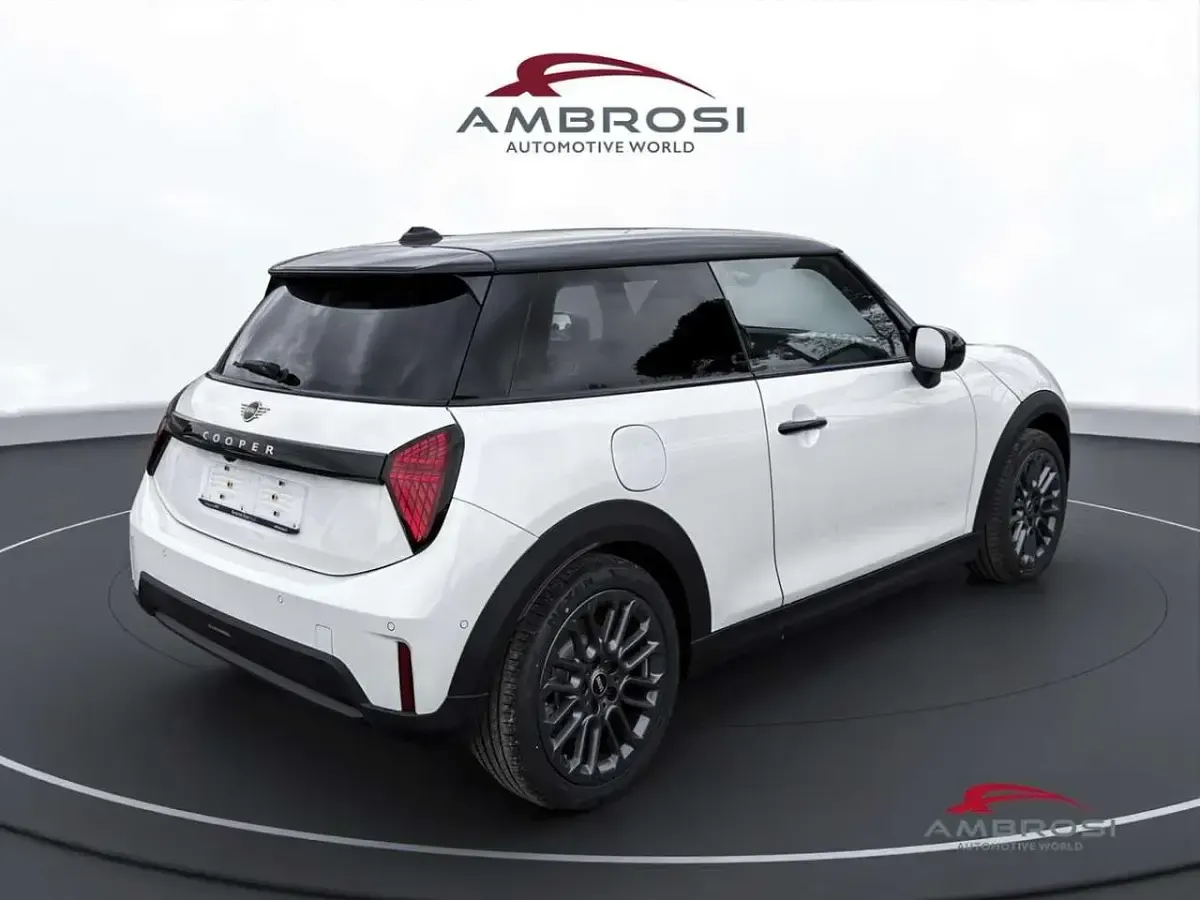 Nouvelle Mini Cooper Classic 114 kW (156 ch) 2025 Blanc Citadine
