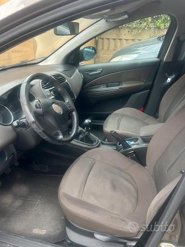 Usata Fiat Bravo Dynamic 120 CV (88 kW) 2008 Marrone Utilitaria