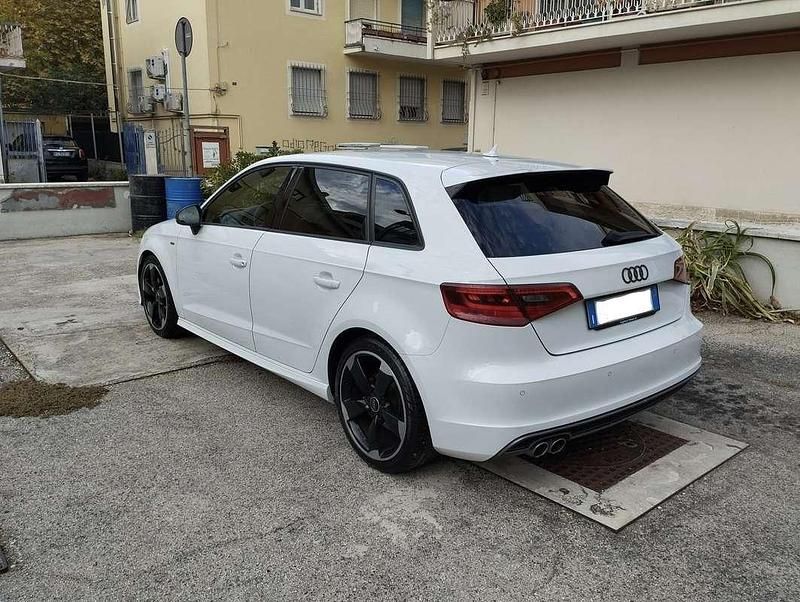 Usata Audi A3 Ambition 140 CV (102 kW) 2013 Berlina