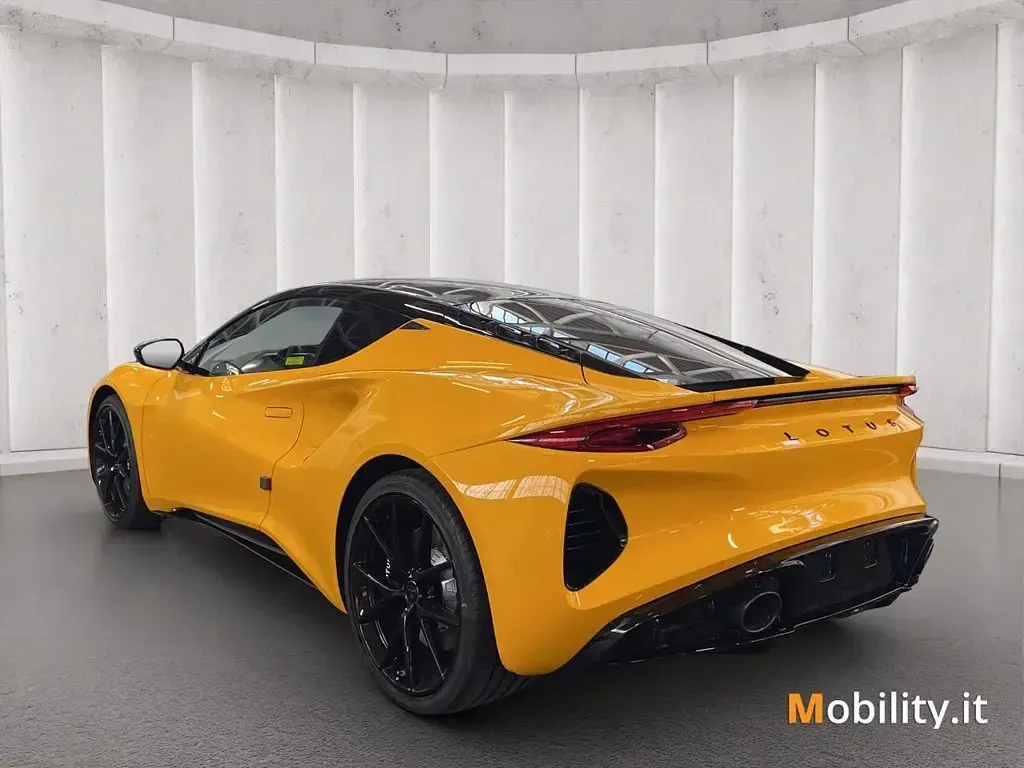 Nuova Lotus Emira 405 CV (297 kW) 2025 Coupé