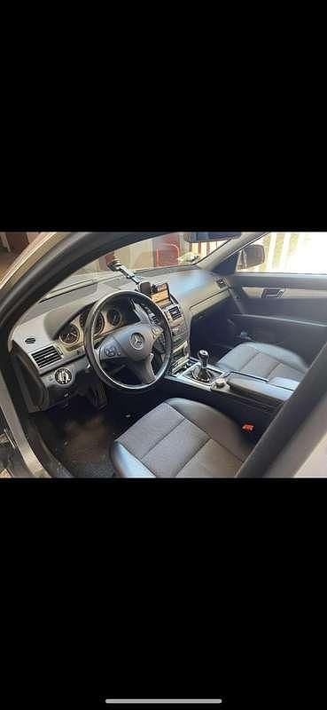 Usata Mercedes C220 Avantgarde 170 CV (125 kW) 2008 Grigio Station wagon