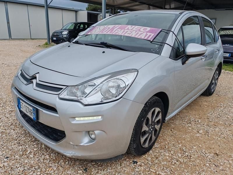 Argento Usata 2014 Citroën C3 Seduction Tre volumi | 3990 € (Ottimo prezzo) - Immagine 1/4