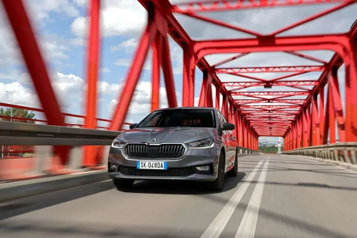 Usata Skoda Fabia Monte Carlo 116 CV (85 kW) 2023 Argento Utilitaria