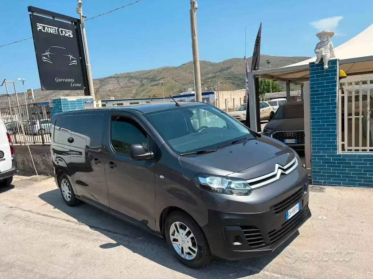 Usata Citroën Jumpy 101 CV (74 kW) 2022 Grigio Monovolume
