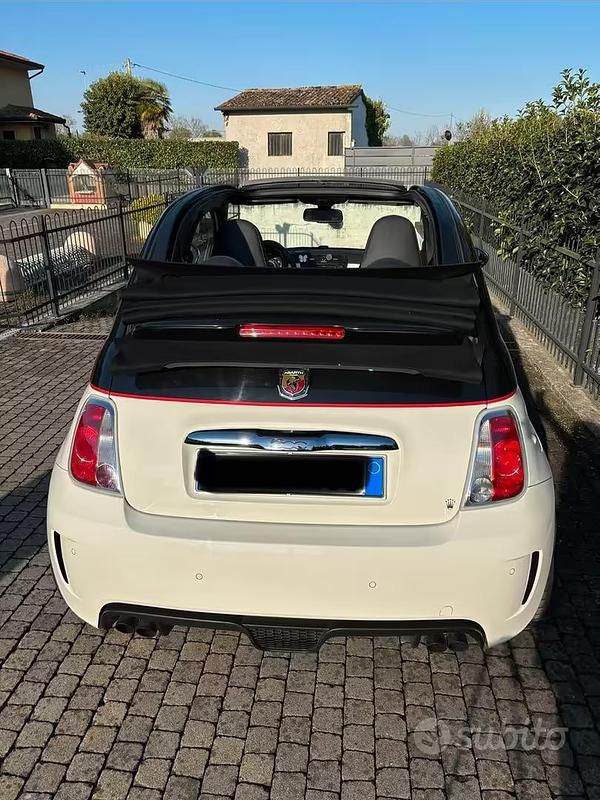 Usata Abarth 500C 135 CV (99 kW) 2011 Cabrio