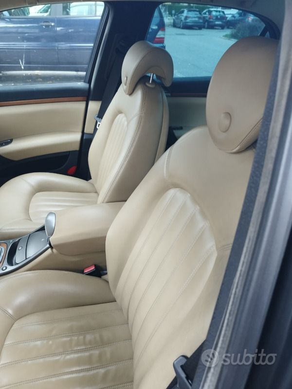 Usata Lancia Thesis 150 CV (110 kW) 2006 Grigio Berlina