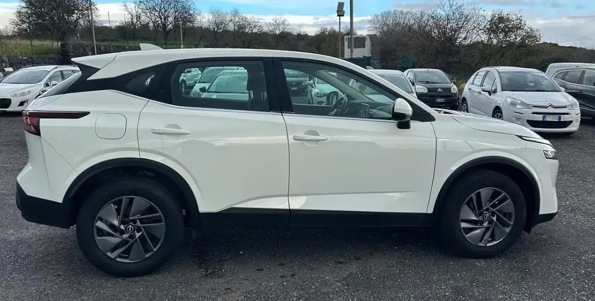 Usata Nissan Qashqai 158 CV (116 kW) 2023 Bianco SUV