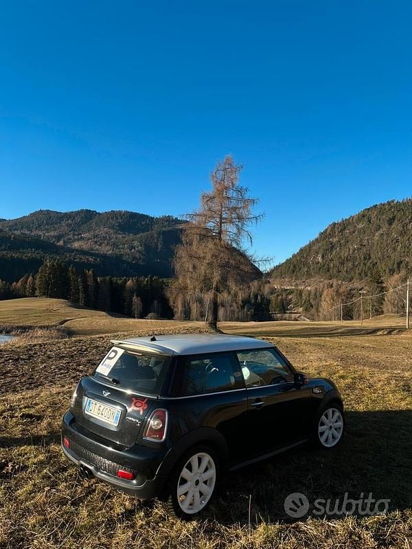 Usata Mini Cooper S Salt 175 CV (128 kW) 2008 Blu Utilitaria
