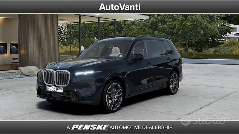Nero Nuova 2025 BMW X7 M Sport SUV | 112.680 € (Cara) - Immagine 1/4