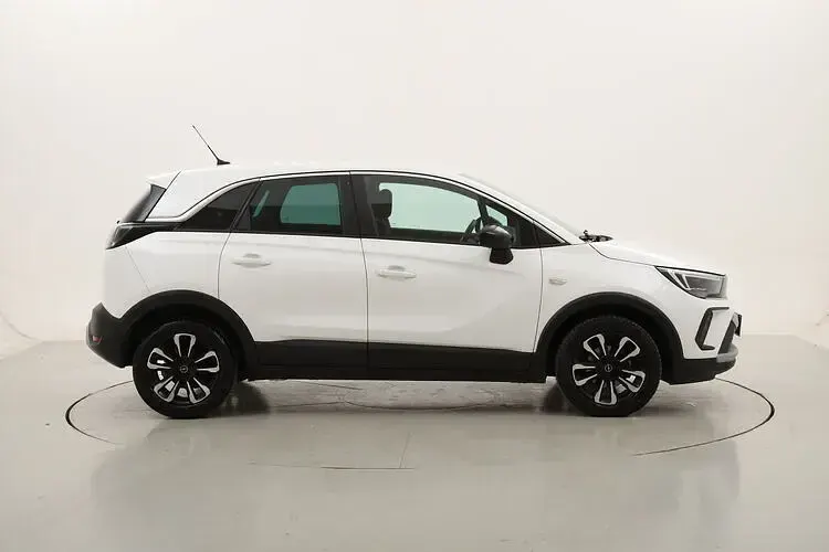 Usata Opel Crossland Elegance 110 CV (80 kW) 2023 SUV