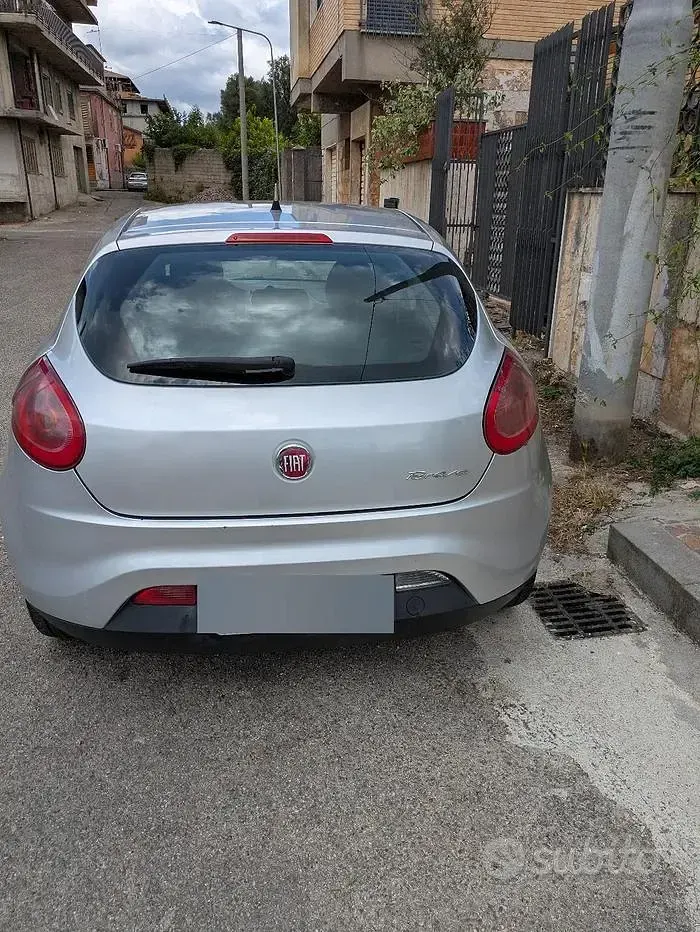 Usata Fiat Bravo 120 CV (88 kW) 2010 Grigio Utilitaria