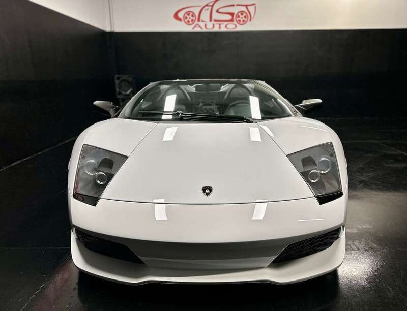 Usata Lamborghini Murciélago 640 CV (470 kW) 2008 Bianco Cabrio